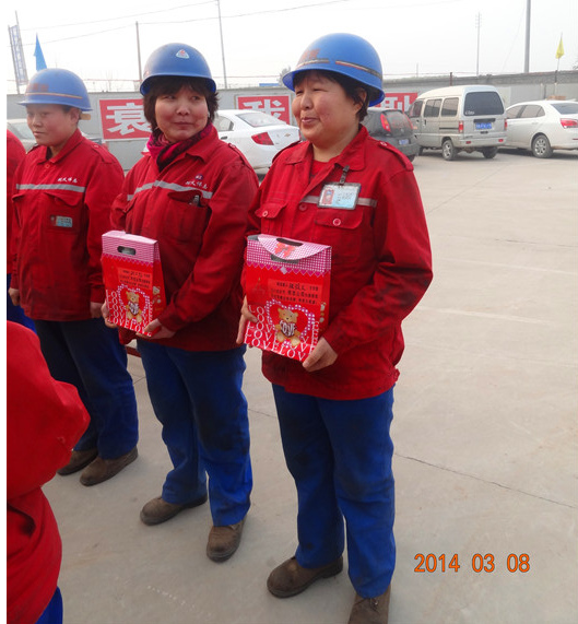 偉志模板 熱烈慶祝三八婦女節(jié)