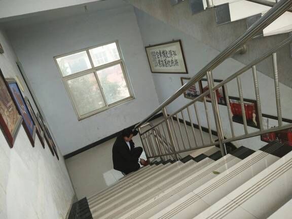 “其身正，不令而行；其身不正，雖令不從”