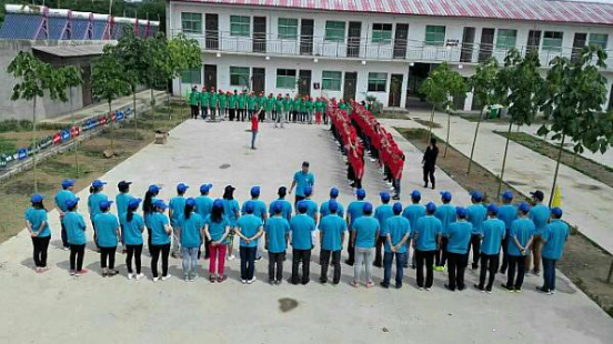 三軍威武赫赫風采!偉志鋼模板力爭河南