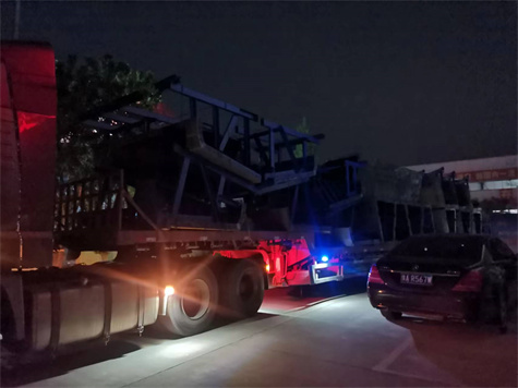 30米箱梁鋼模板發往河南林州