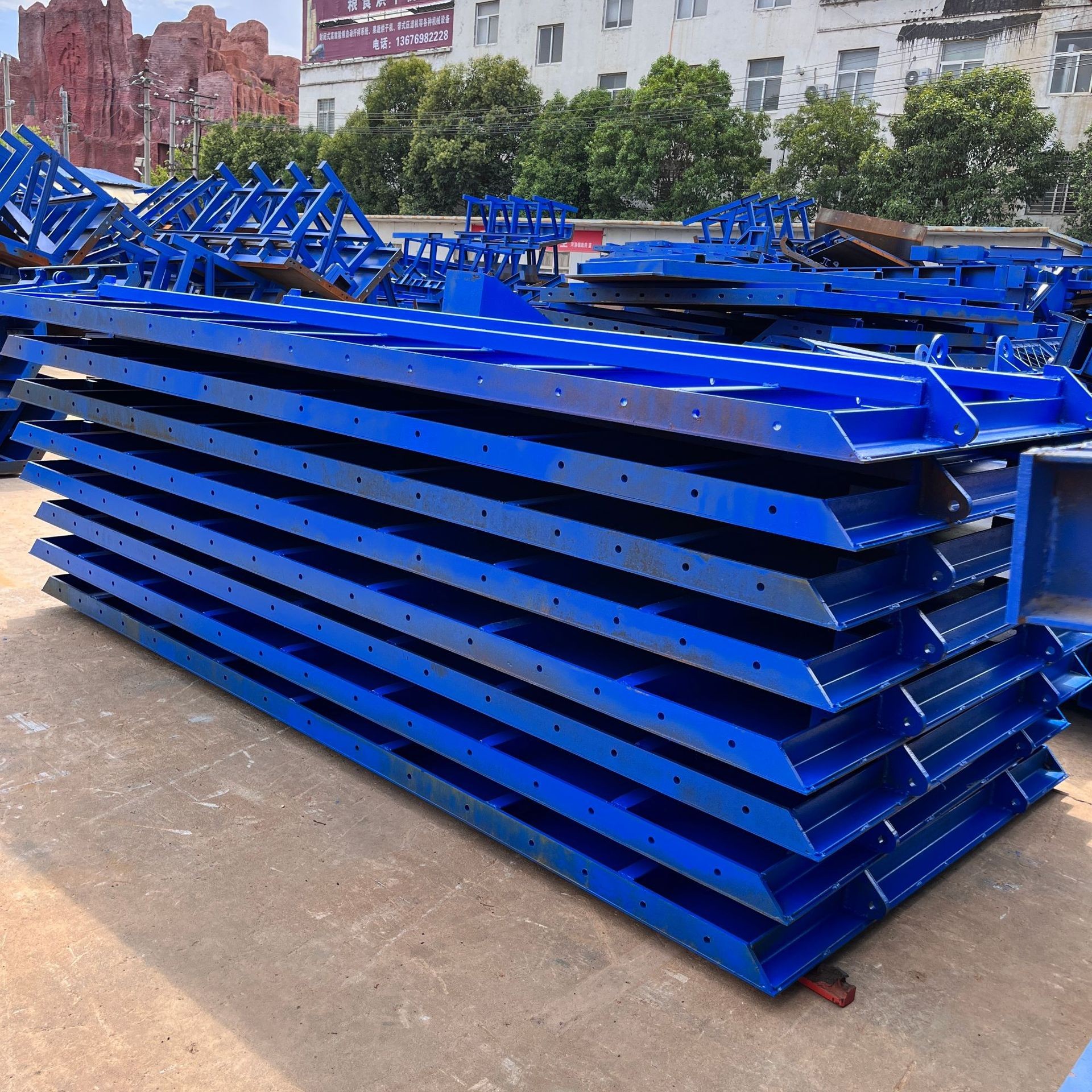 偉志鋼模板:匠心打造高品質(zhì)預(yù)制梁鋼模